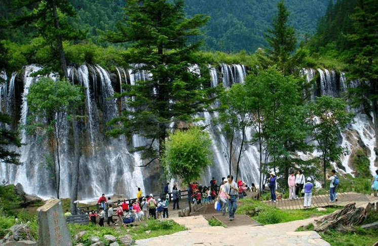 “不打針，不吃藥”，負(fù)氧離子自然療法幫你降血壓
